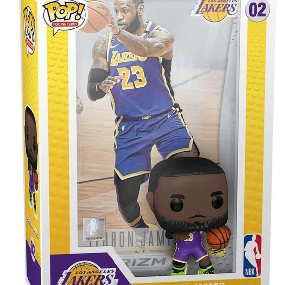 Funko POP! Trading Cards #02 LeBron James Gold Prizm Panini Exclusive Lakers - Picture 1 of 8